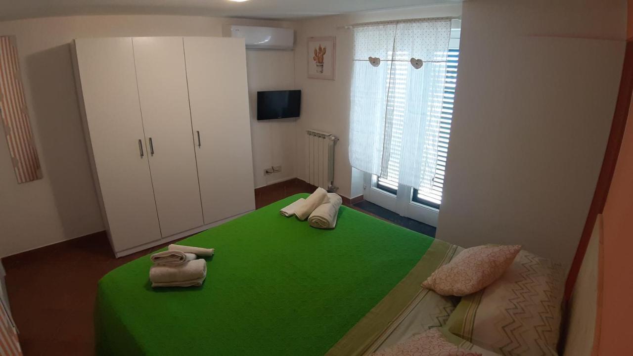 Ciuri Ciuri Apartman Acireale Kültér fotó