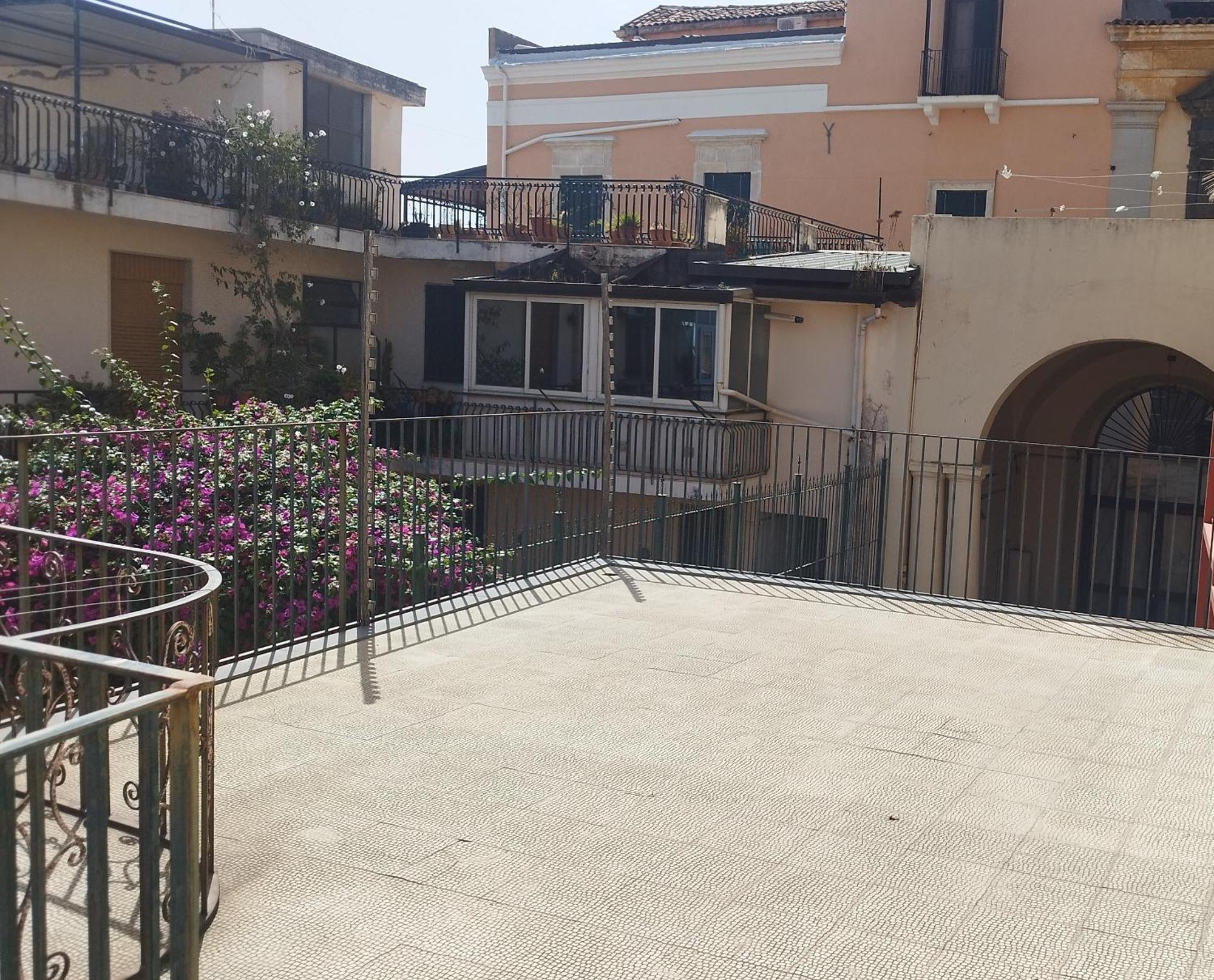 Ciuri Ciuri Apartman Acireale Kültér fotó
